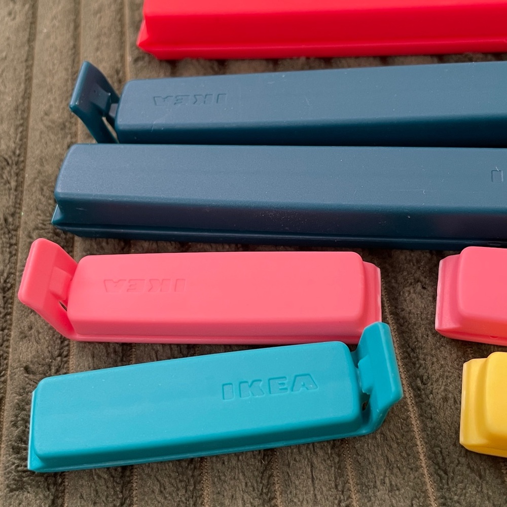 9 IKEA Colorful Chip Clips - Picture 2 of 3